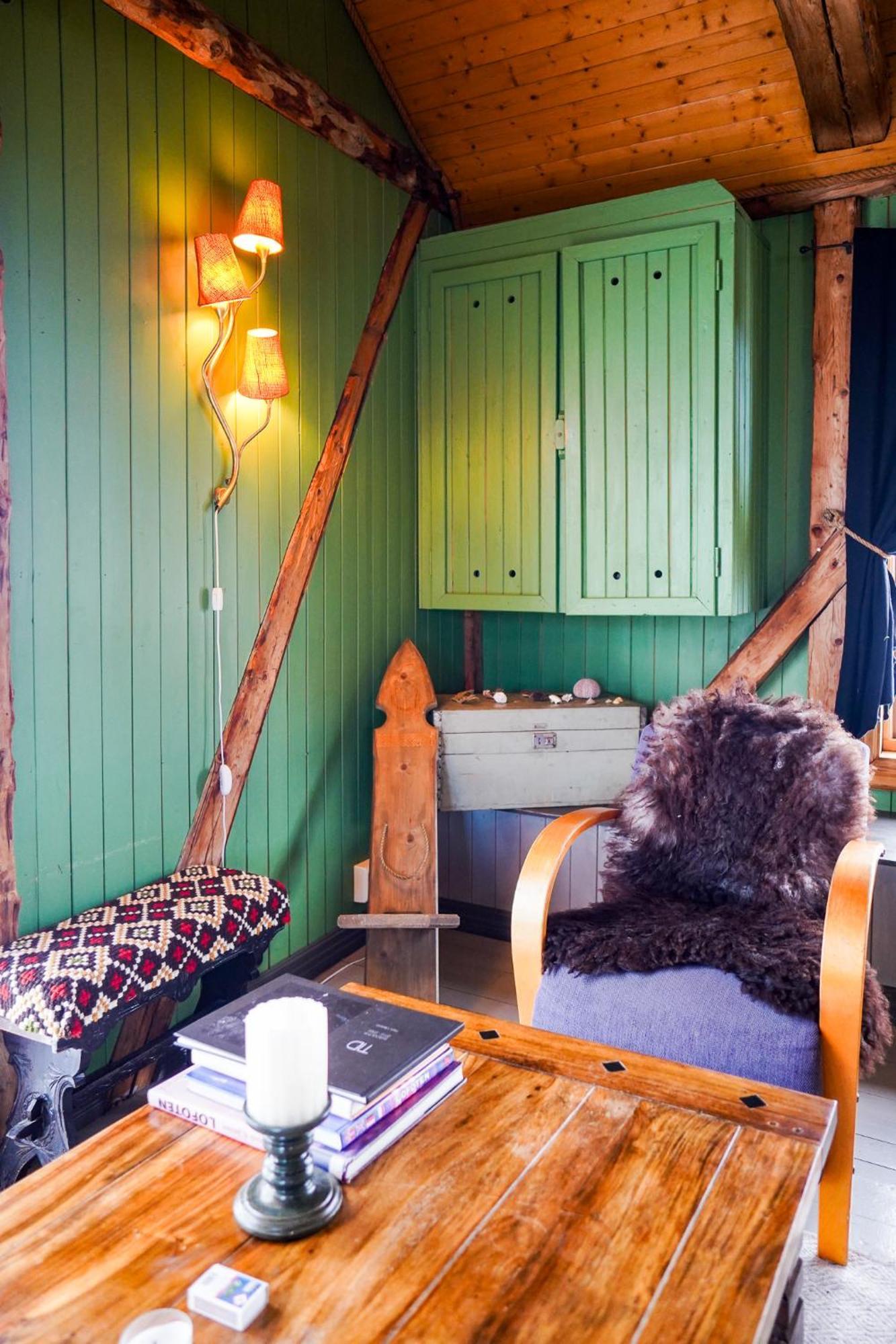 Heimbrygga Restaurant & Accommodation Skrova Экстерьер фото
